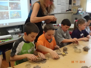 Clay Workshop with Helen Nov 2015 (7)